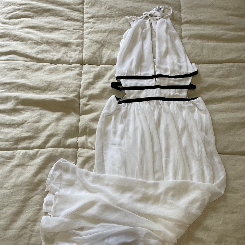 Cut out White Maxi Dress
